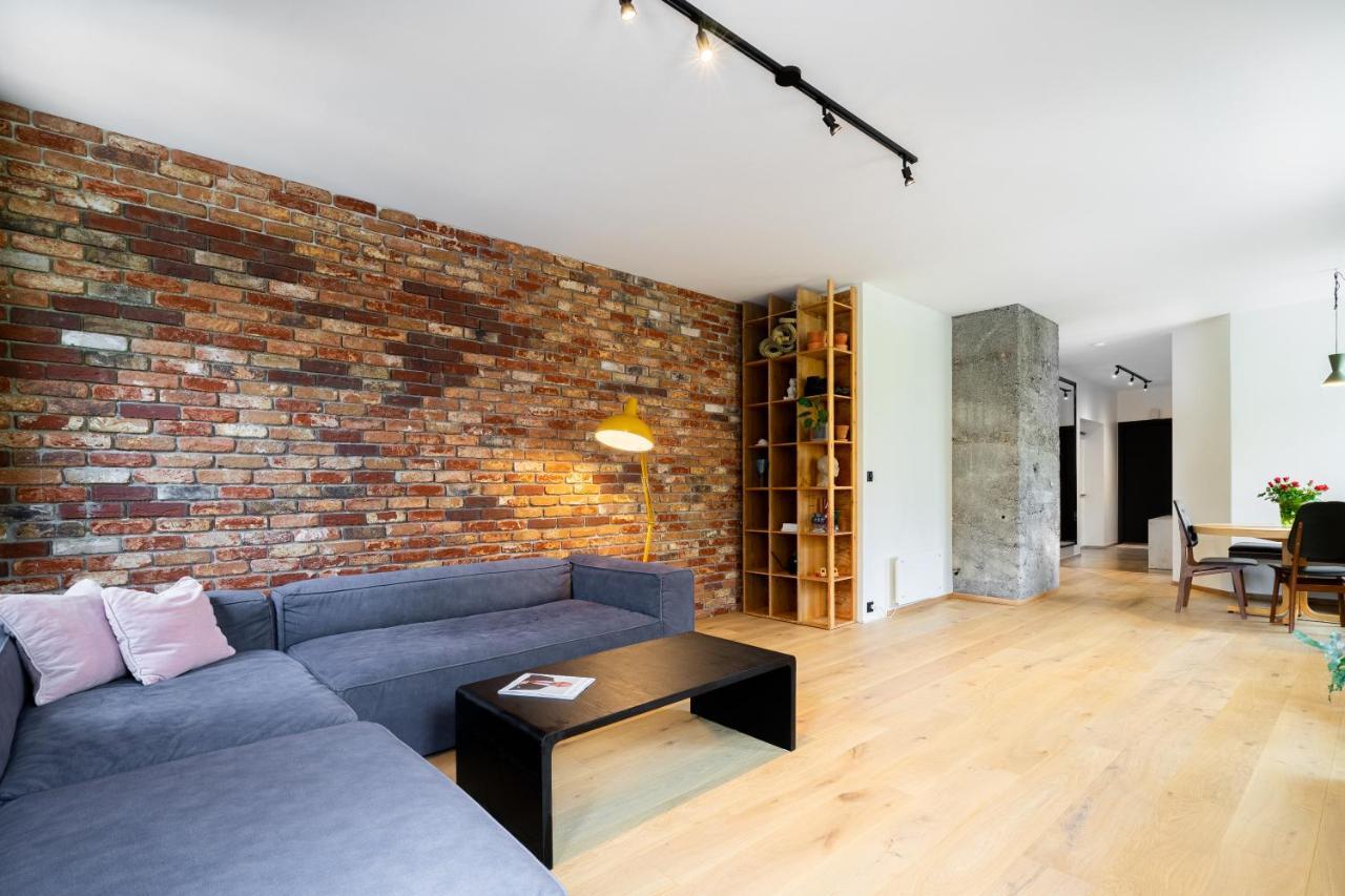 Family Friendly Apartment By The Park In The Very Center Of Ålesund Extérieur photo